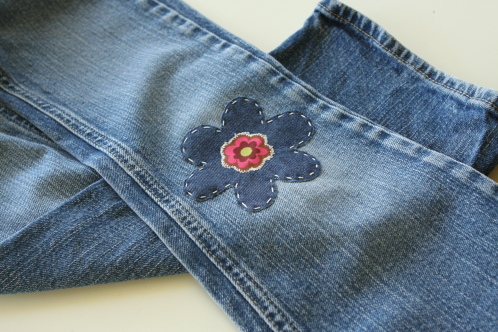 Patching Knee of Jeans : 6 Steps - Instructables