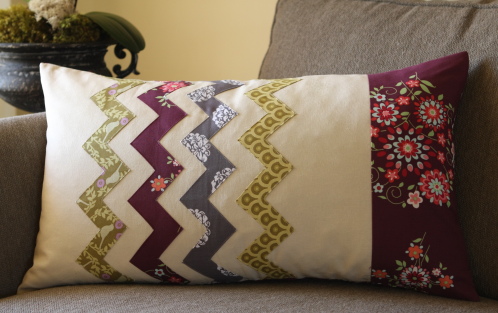 Zig Zag Pillow from Make it Do