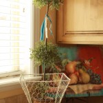 Remake: Old Lampshade to Fabulous Chicken Wire Basket
